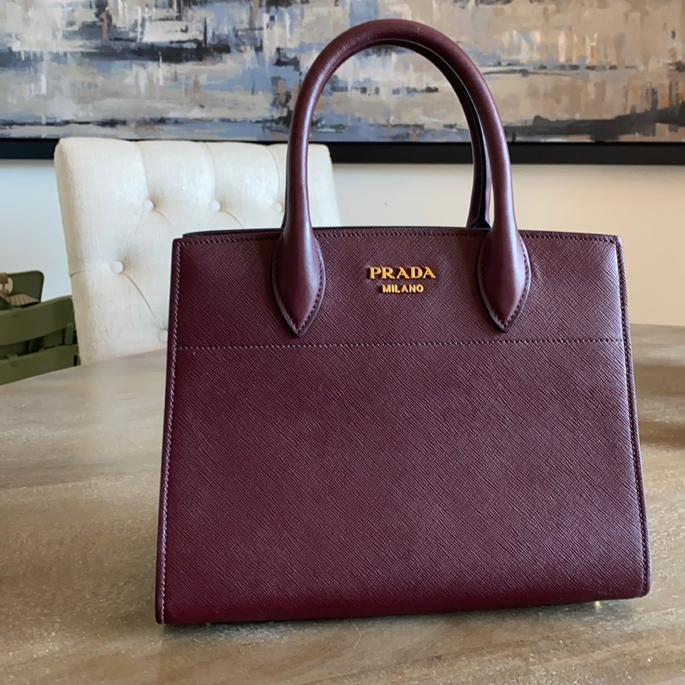 Prada bag SOLD❤️